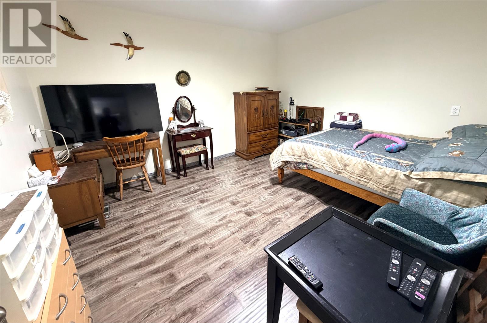 2048 Red Cliff Road Property Photo 14