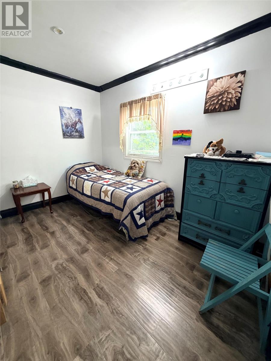 2048 Red Cliff Road Property Photo 16