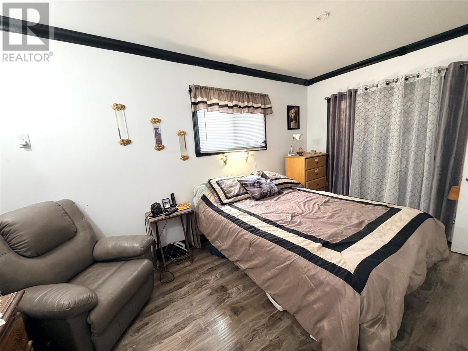2048 Red Cliff Road Property Photo 17