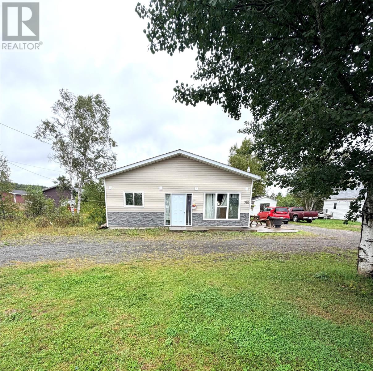 2048 Red Cliff Road Property Photo 25
