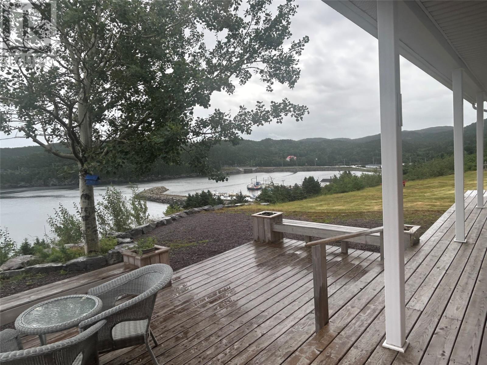 56 Top Road Property Photo 2