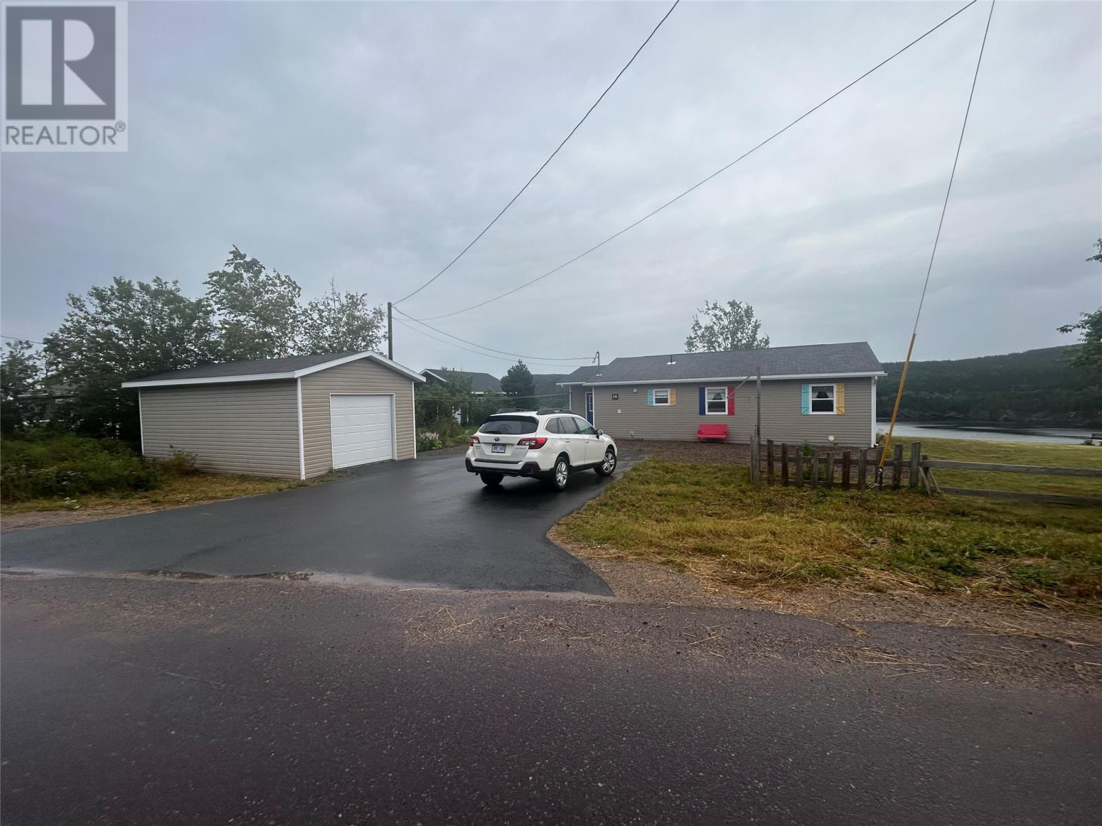 56 Top Road Property Photo 7