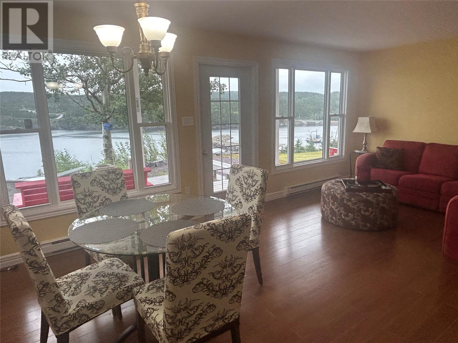56 Top Road Property Photo 15