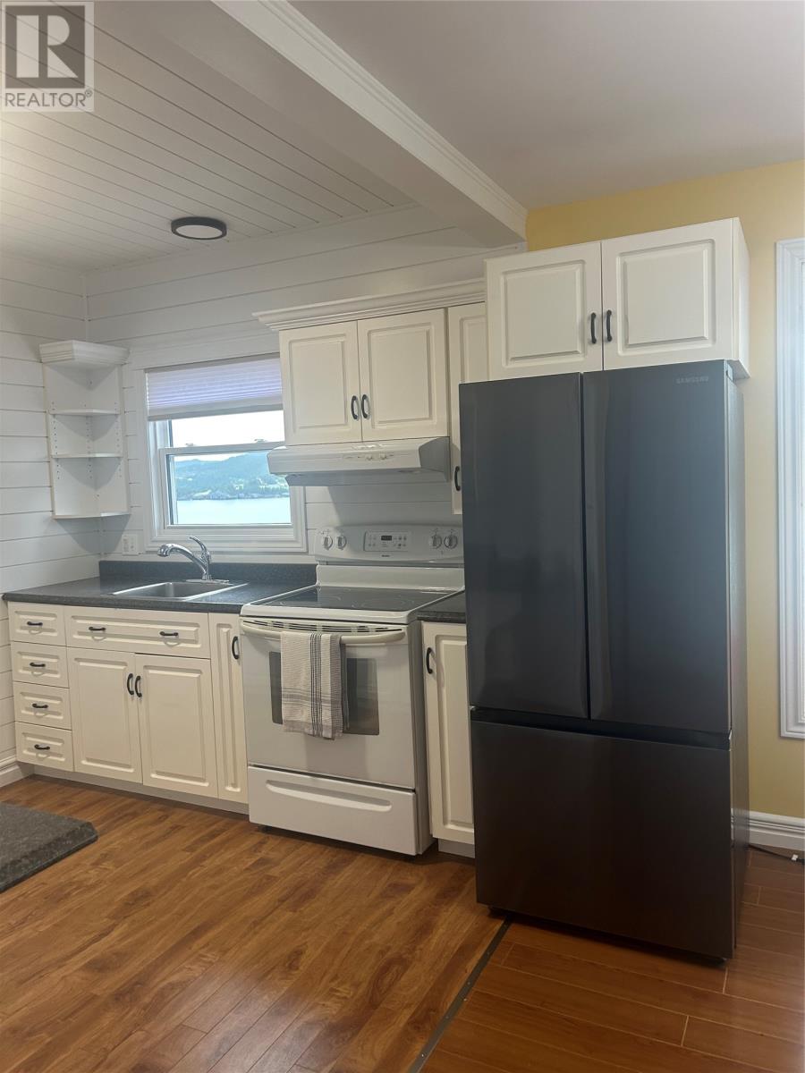 56 Top Road Property Photo 17