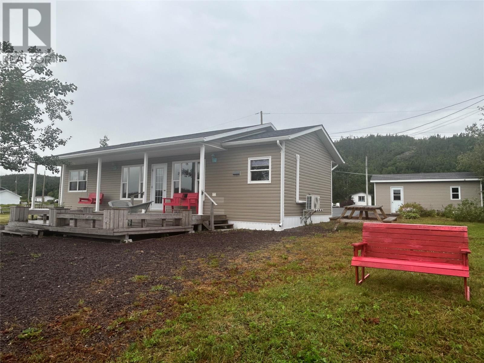 56 Top Road Property Photo 28