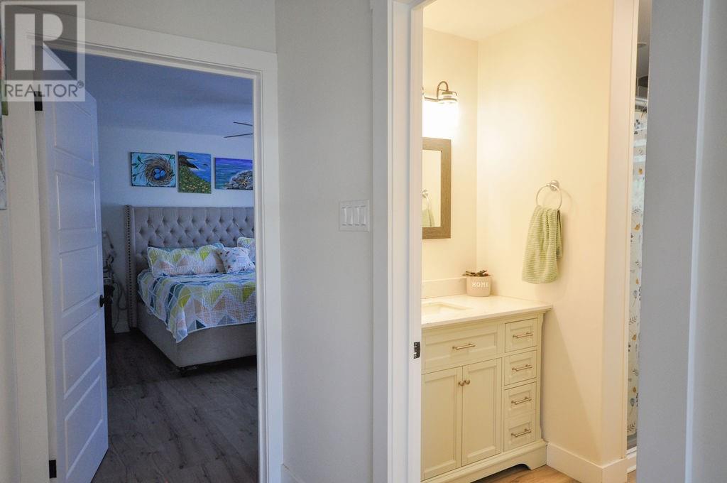 6 P4 Place Property Photo 23