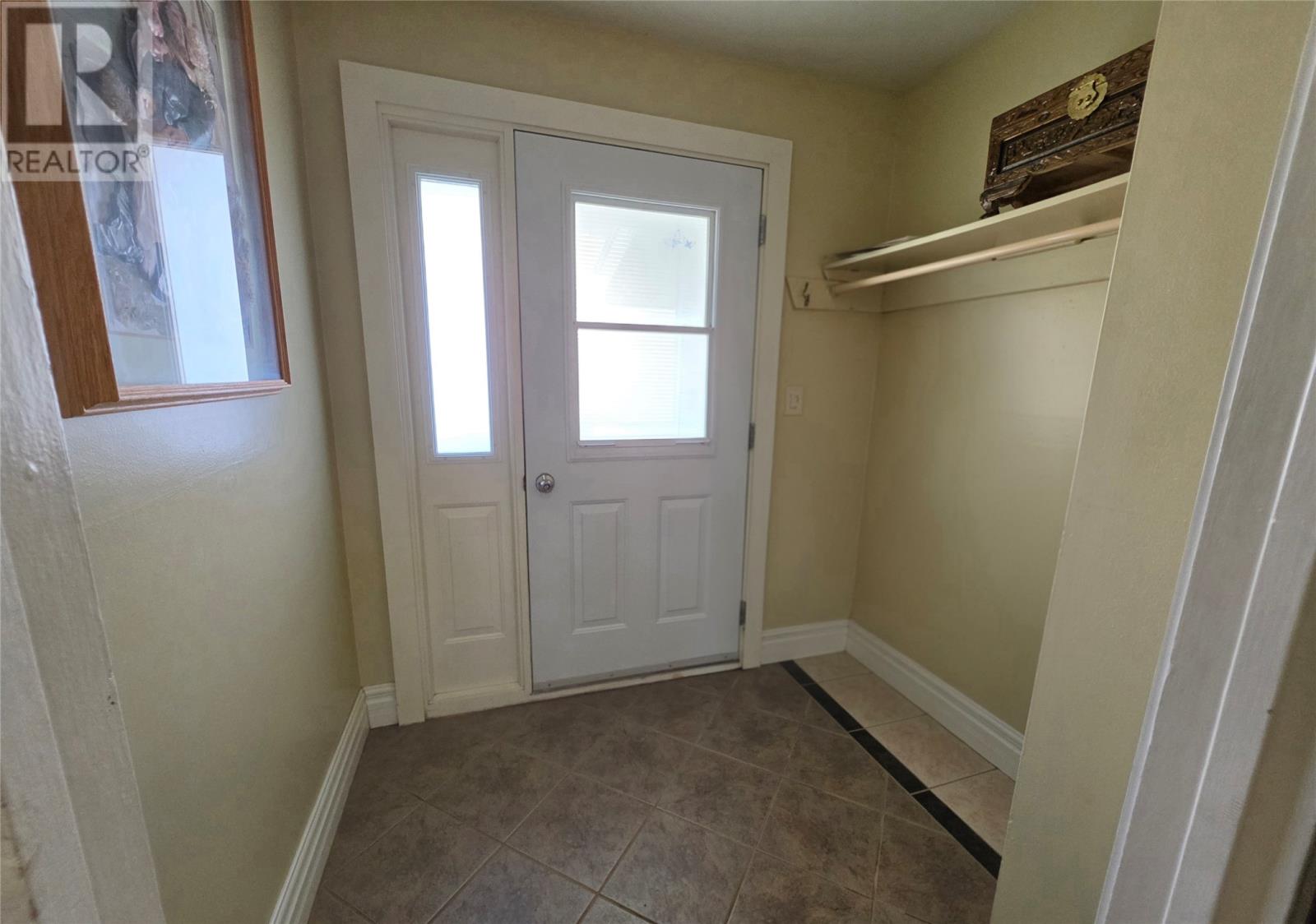 415 Vanier Avenue Property Photo 4