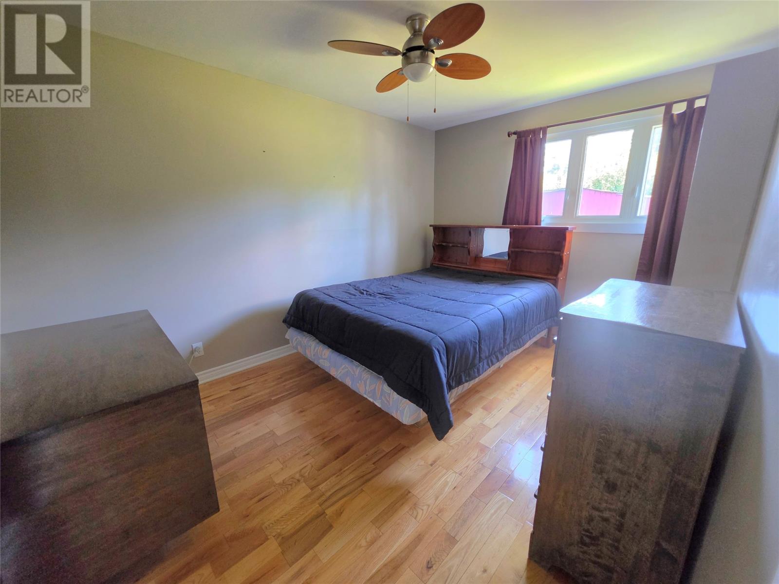 415 Vanier Avenue Property Photo 13