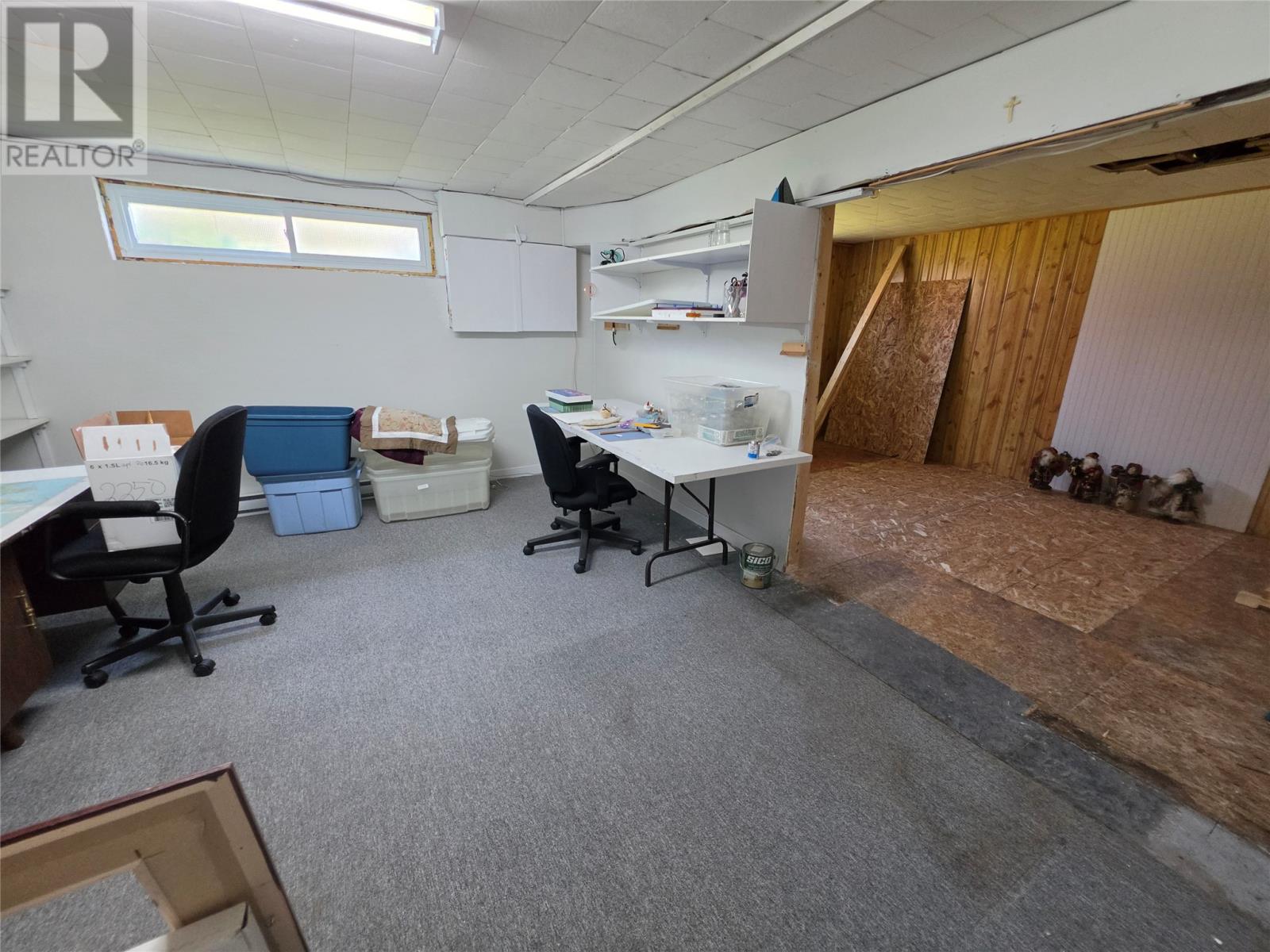 415 Vanier Avenue Property Photo 18