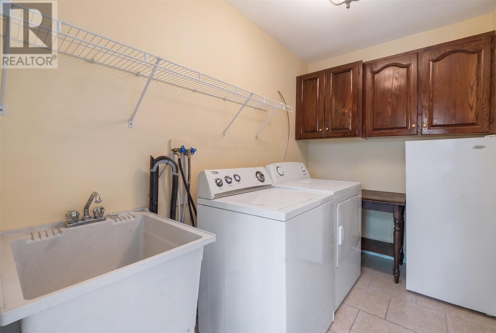 110 Pleasant Street Property Photo 21