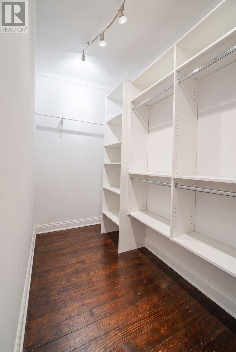 110 Pleasant Street Property Photo 27