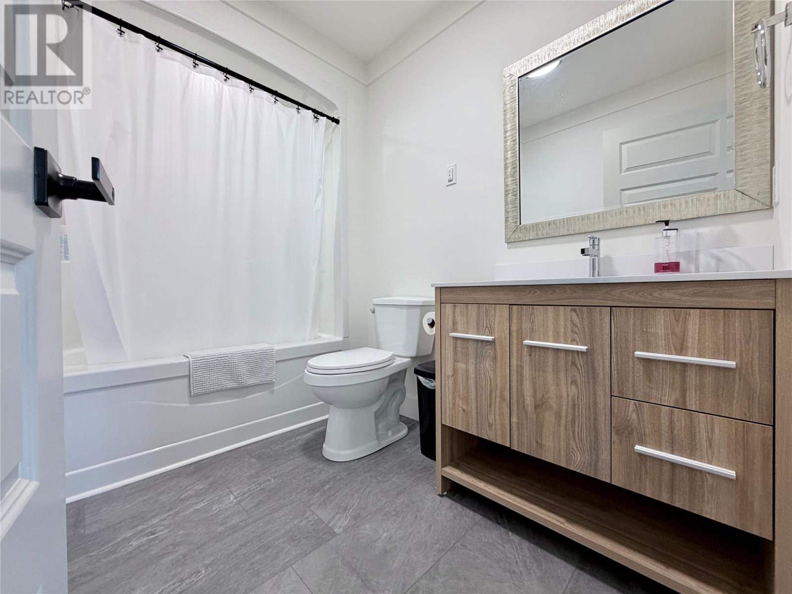 57 Pike Street Property Photo 12