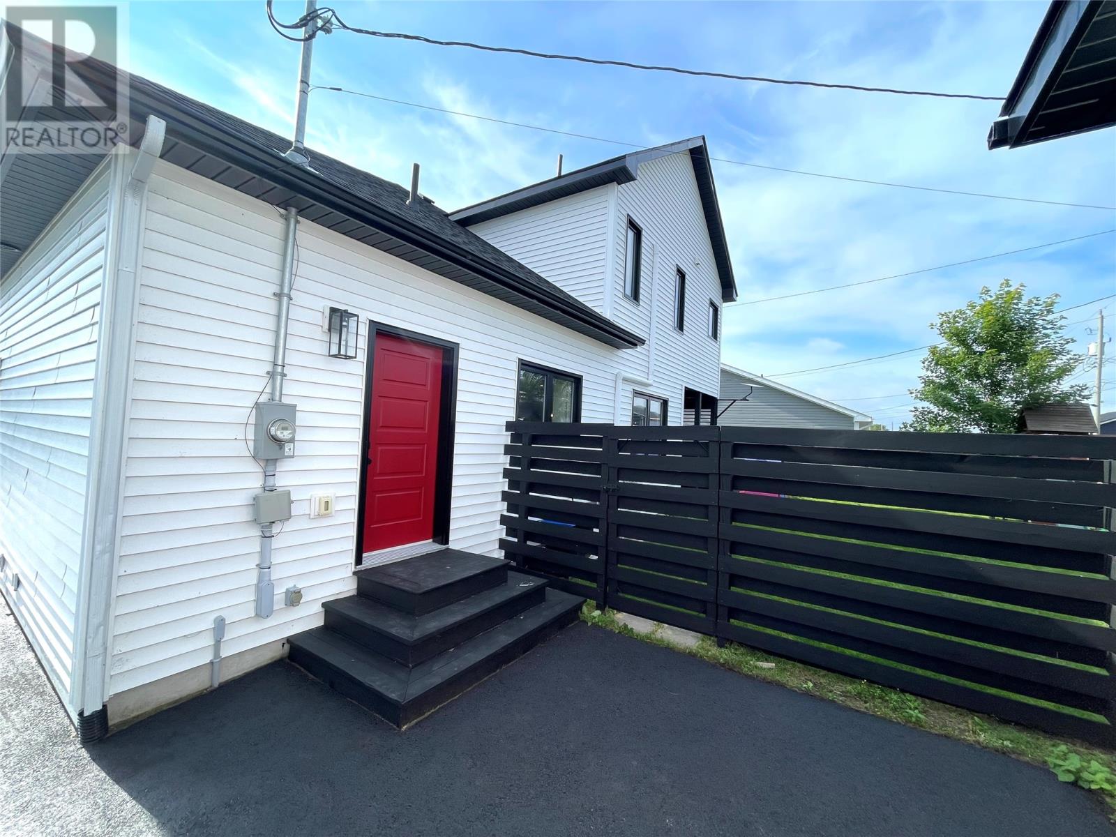 28 Ivanys Road Property Photo 6