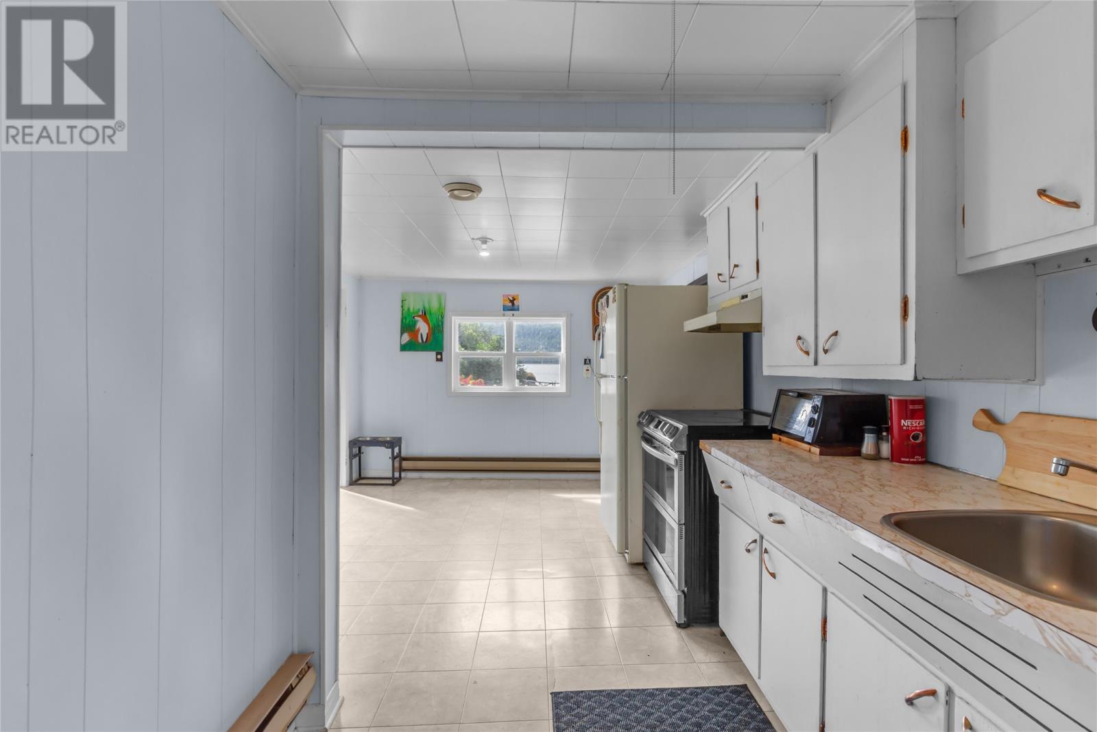 142 Harbour Drive Property Photo 16