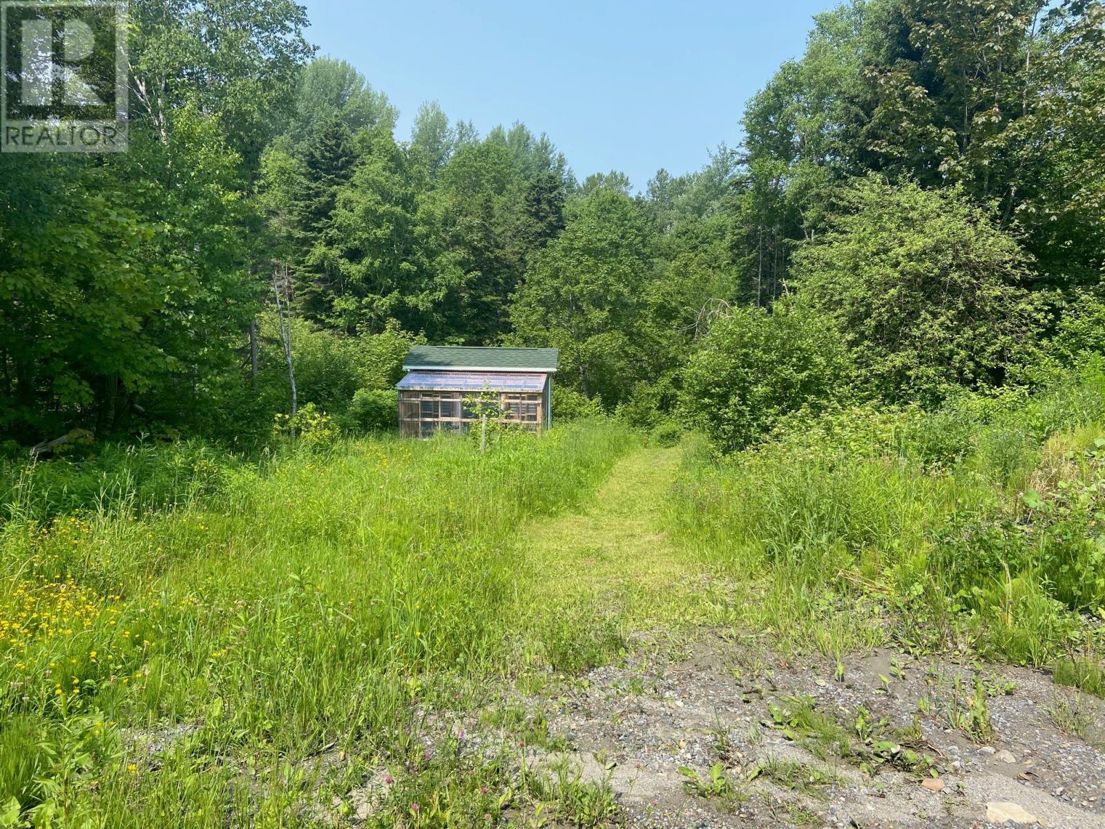 11 Brookside Avenue Property Photo 8