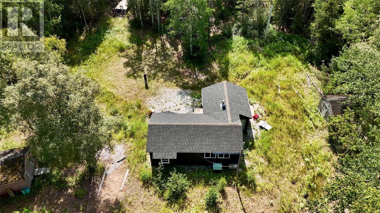 9 Midway Cabins Road Property Photo 3