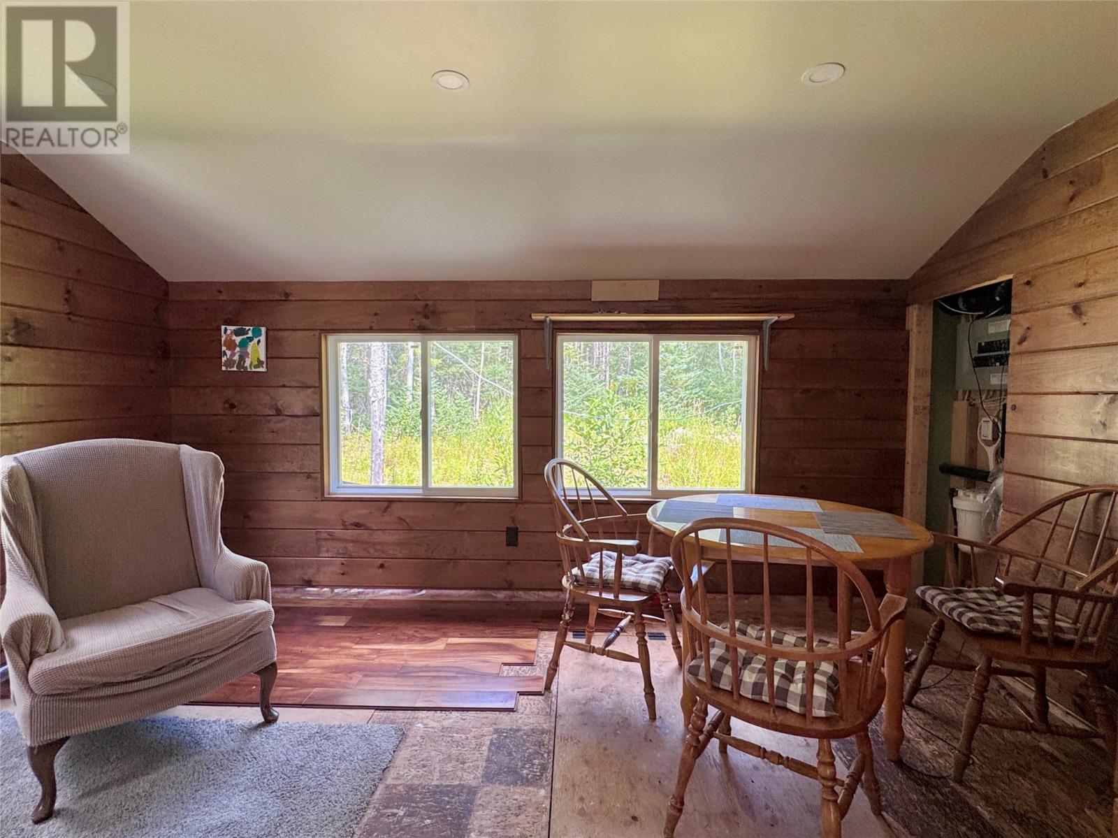 9 Midway Cabins Road Property Photo 13