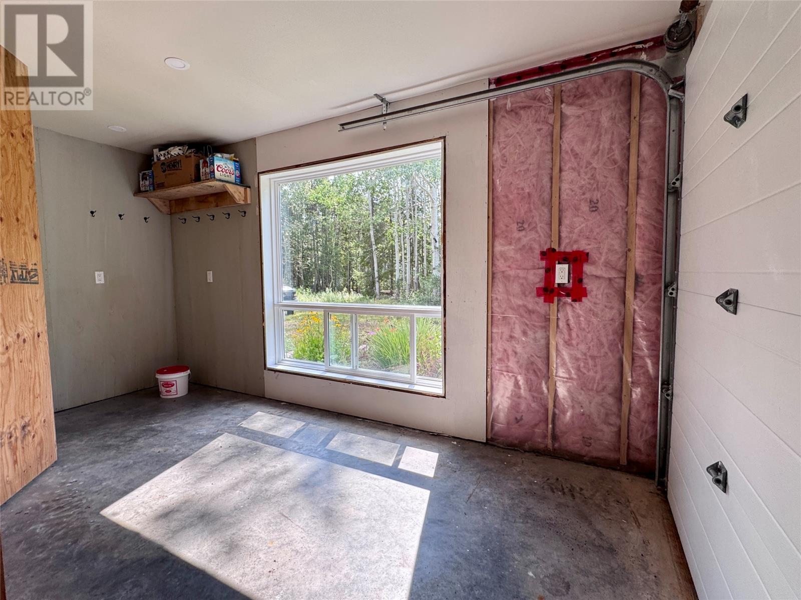 9 Midway Cabins Road Property Photo 16