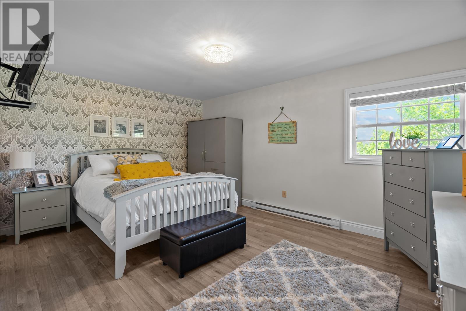22 Greenhill Crescent Property Photo 32