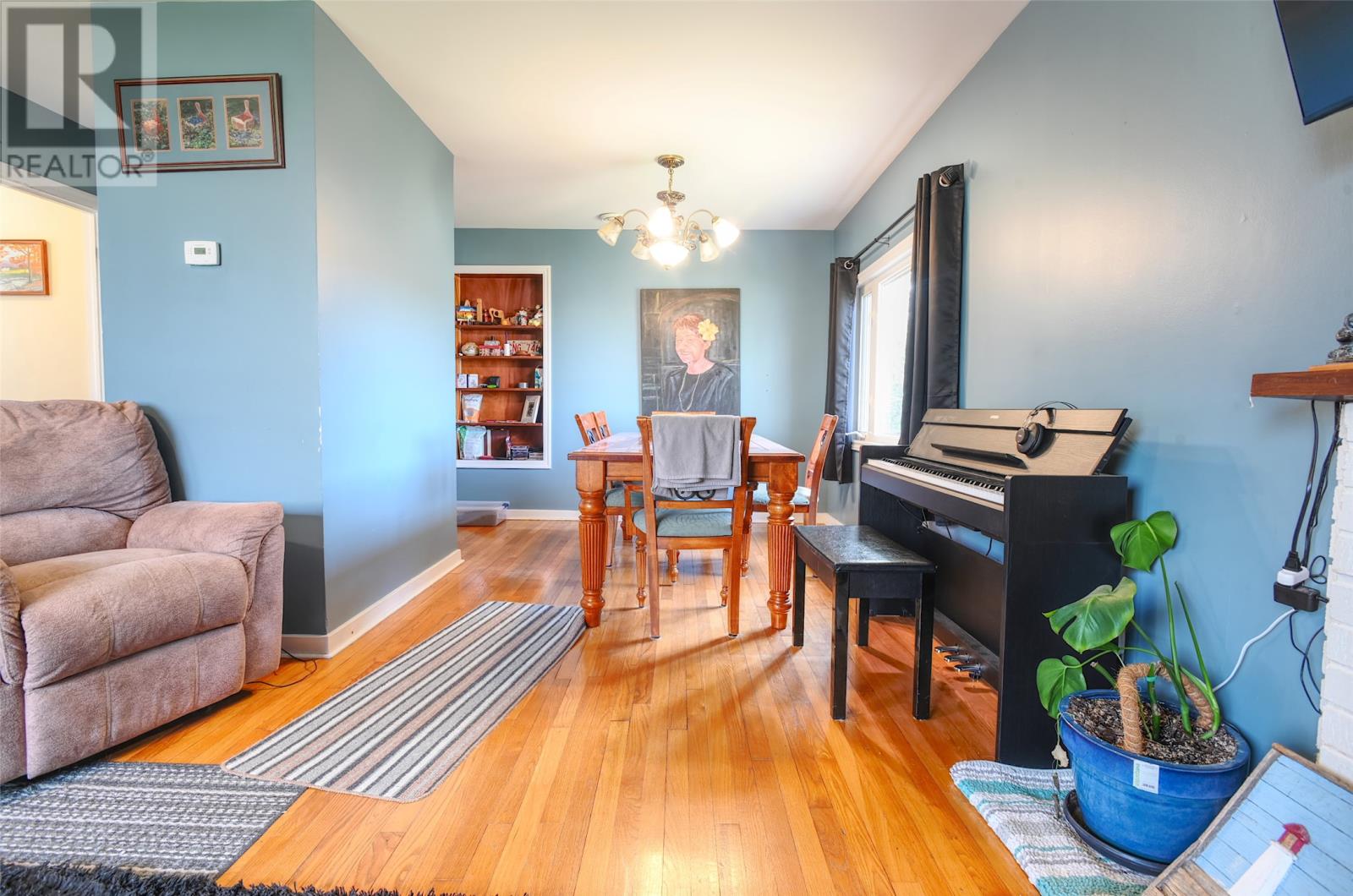 85 Airport Road Property Photo 14
