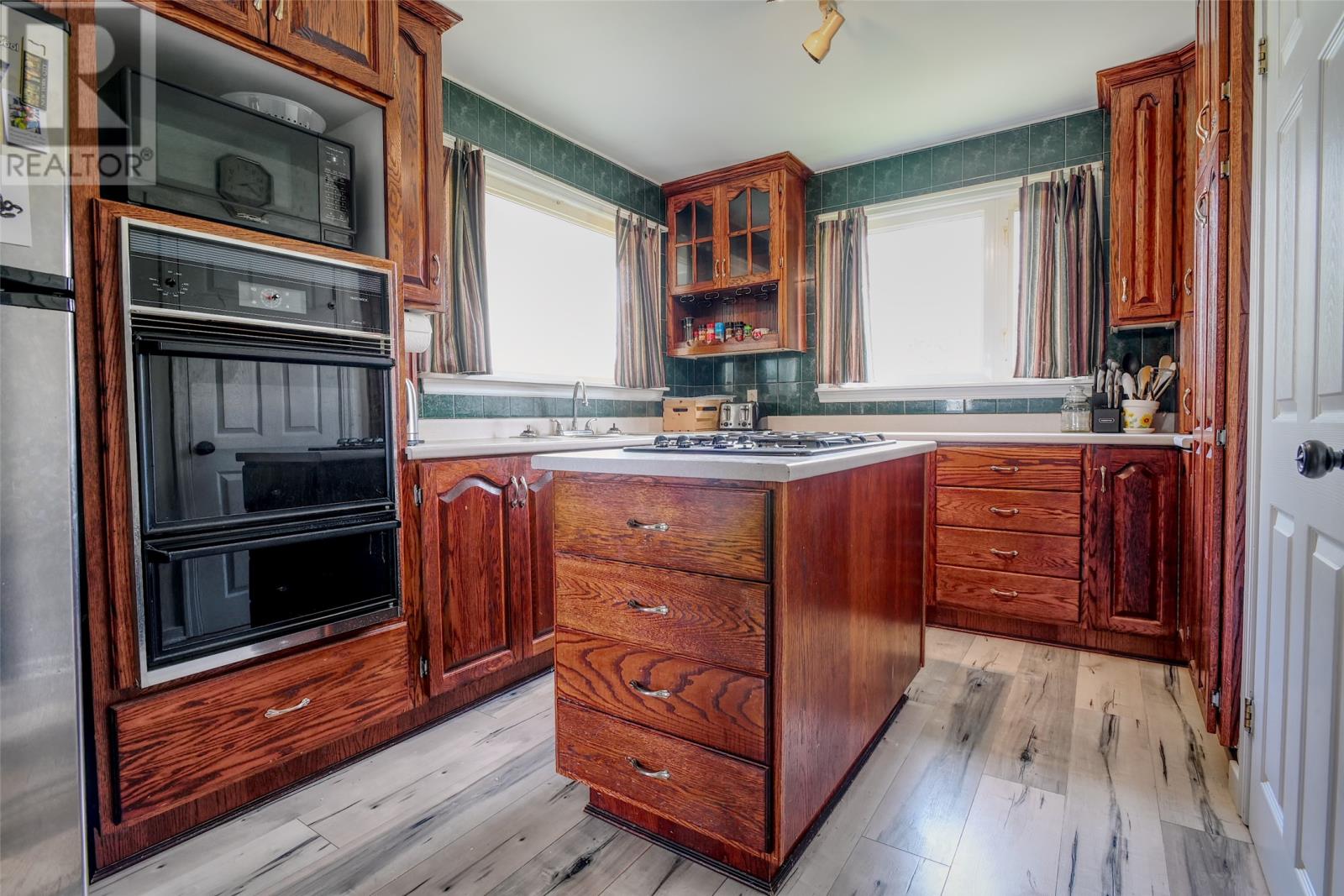 85 Airport Road Property Photo 21