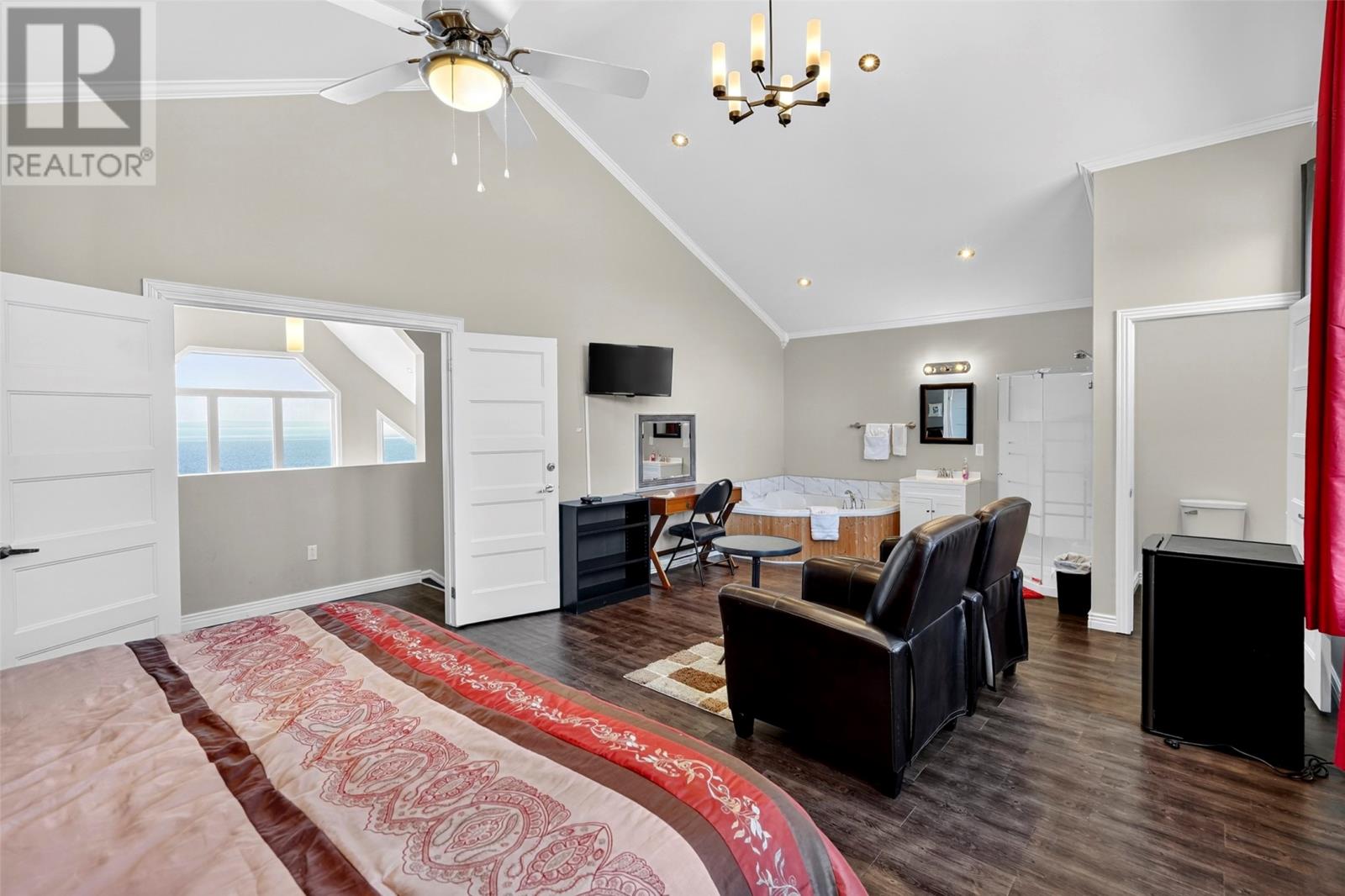 397 Trinity South Highway Property Photo 17