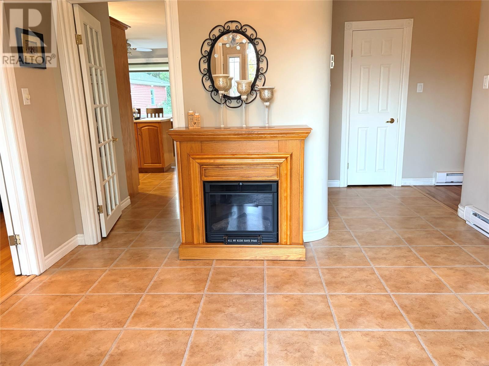 379 Grenfell Heights Property Photo 6
