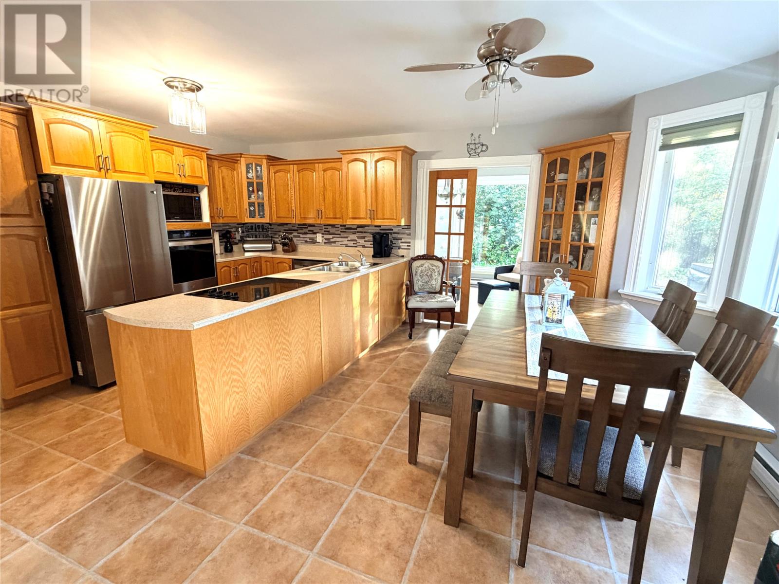 379 Grenfell Heights Property Photo 15