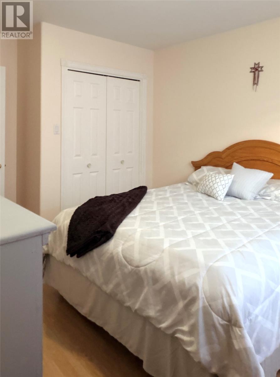 379 Grenfell Heights Property Photo 23