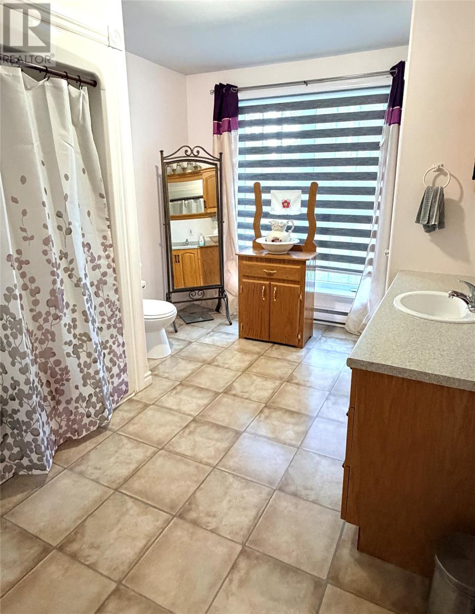 379 Grenfell Heights Property Photo 26