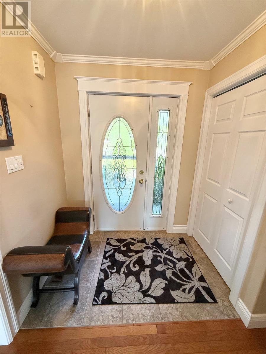 8 Harmsworth Drive Property Photo 14