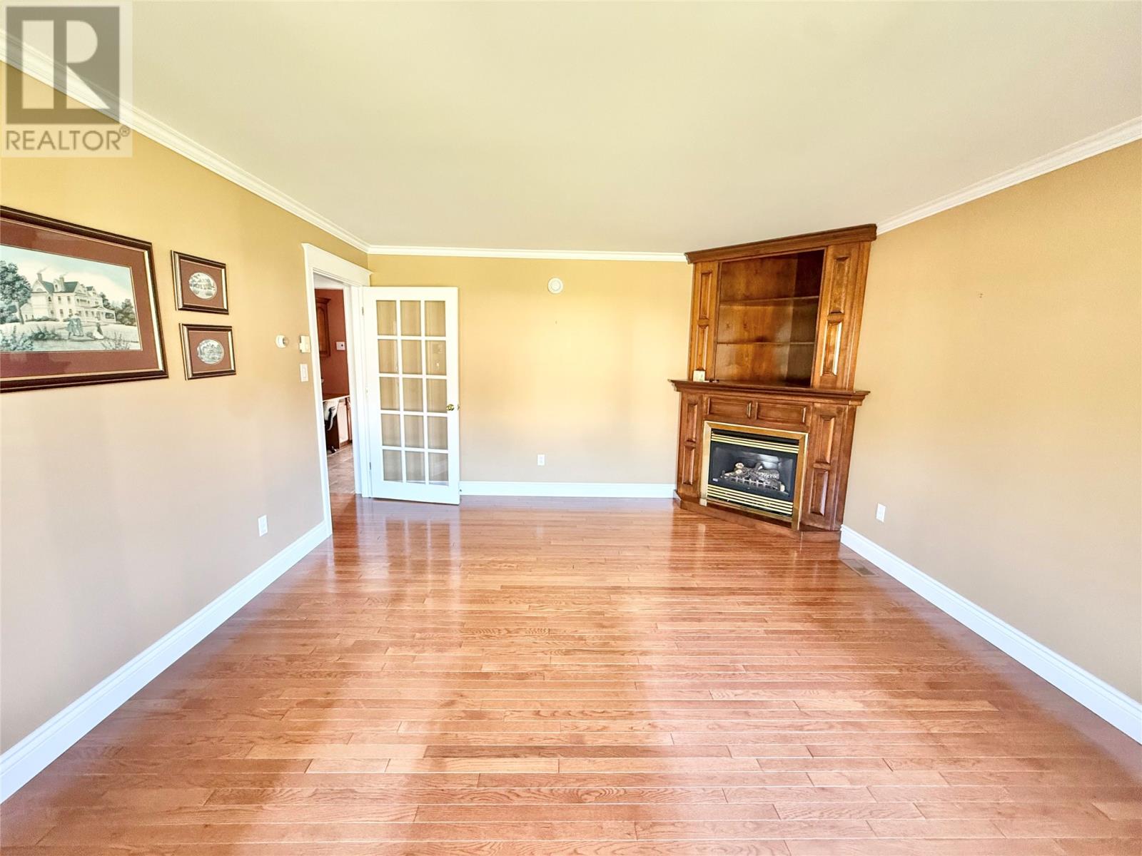 8 Harmsworth Drive Property Photo 17