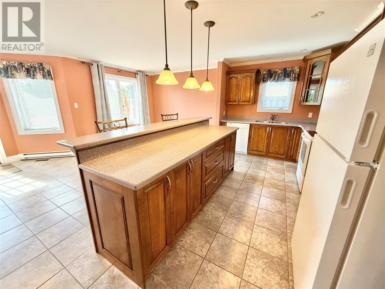 8 Harmsworth Drive Property Photo 18