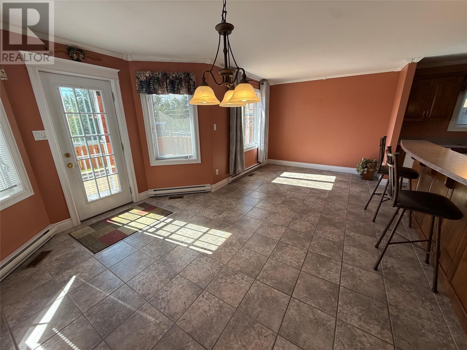 8 Harmsworth Drive Property Photo 29