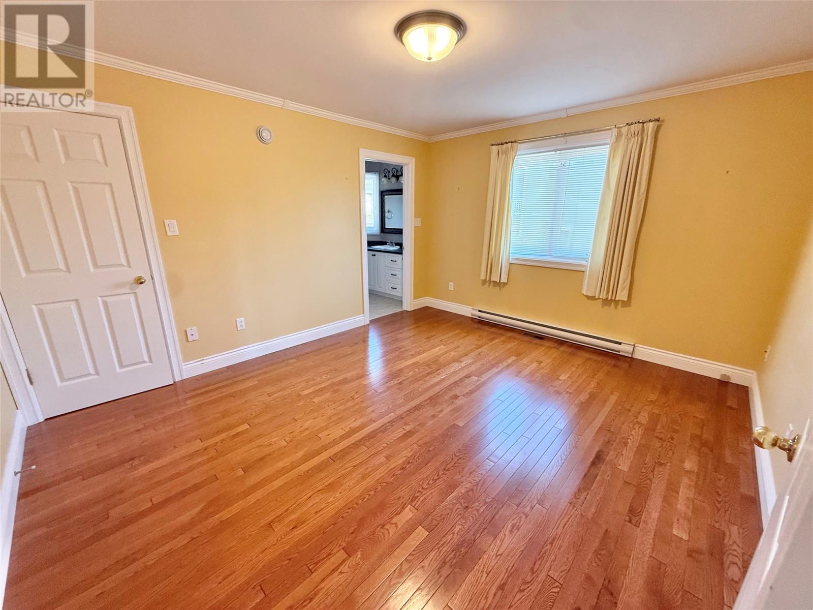 8 Harmsworth Drive Property Photo 34