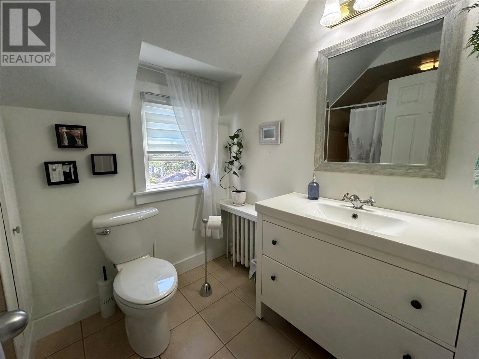 34 Central Street Property Photo 17