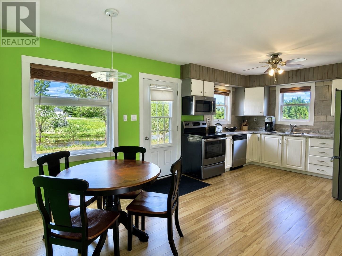 291 Snook's Harbour Road Property Photo 12