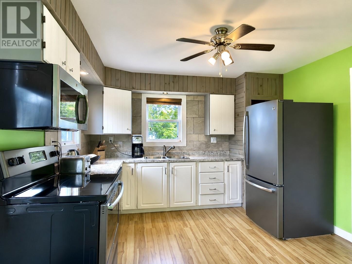 291 Snook's Harbour Road Property Photo 13
