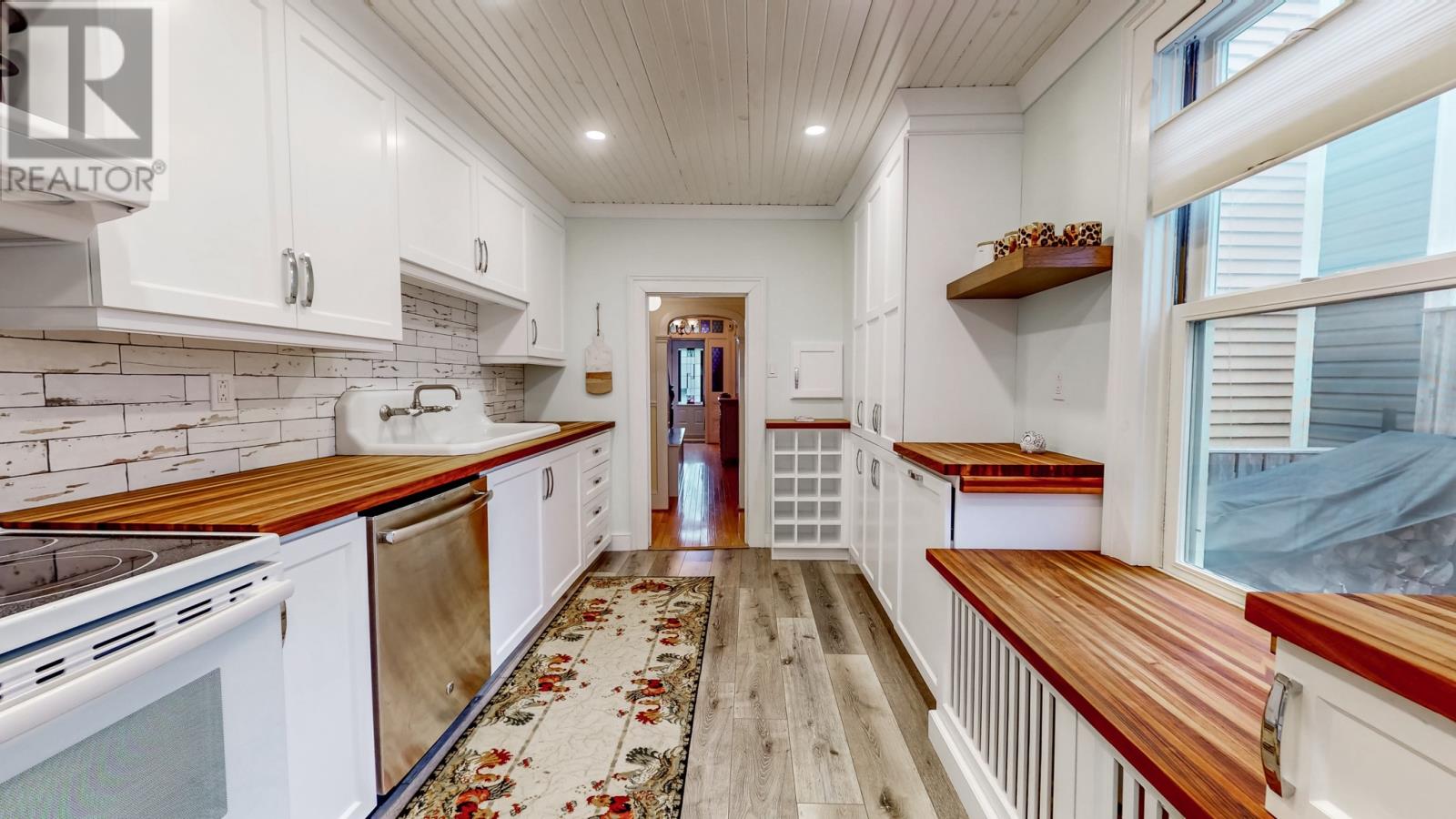 7 Flavin Street Property Photo 12