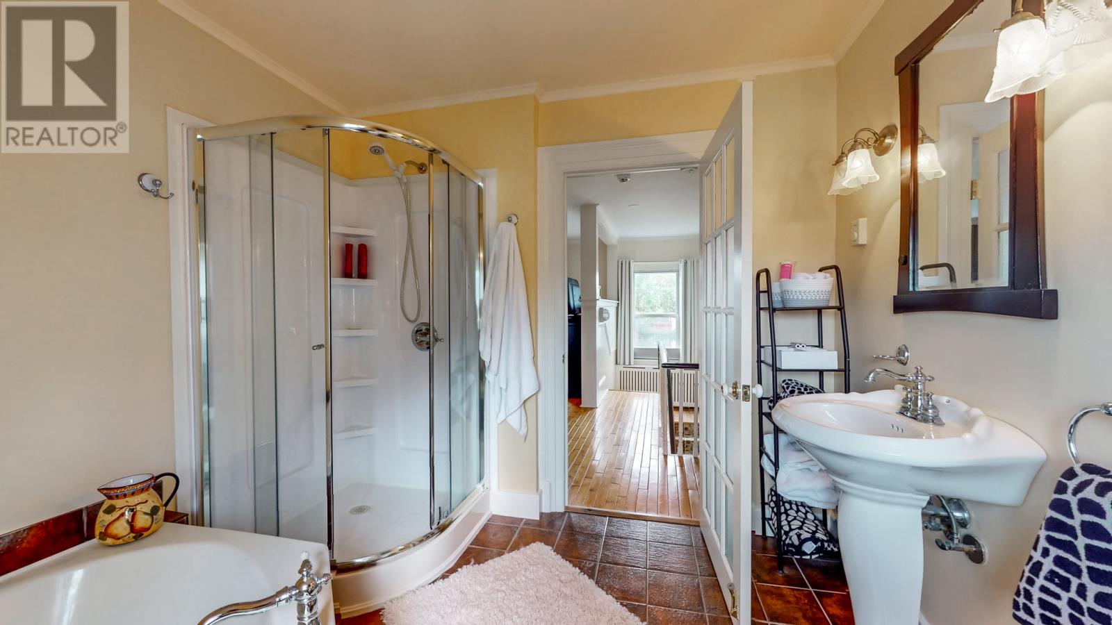 7 Flavin Street Property Photo 30