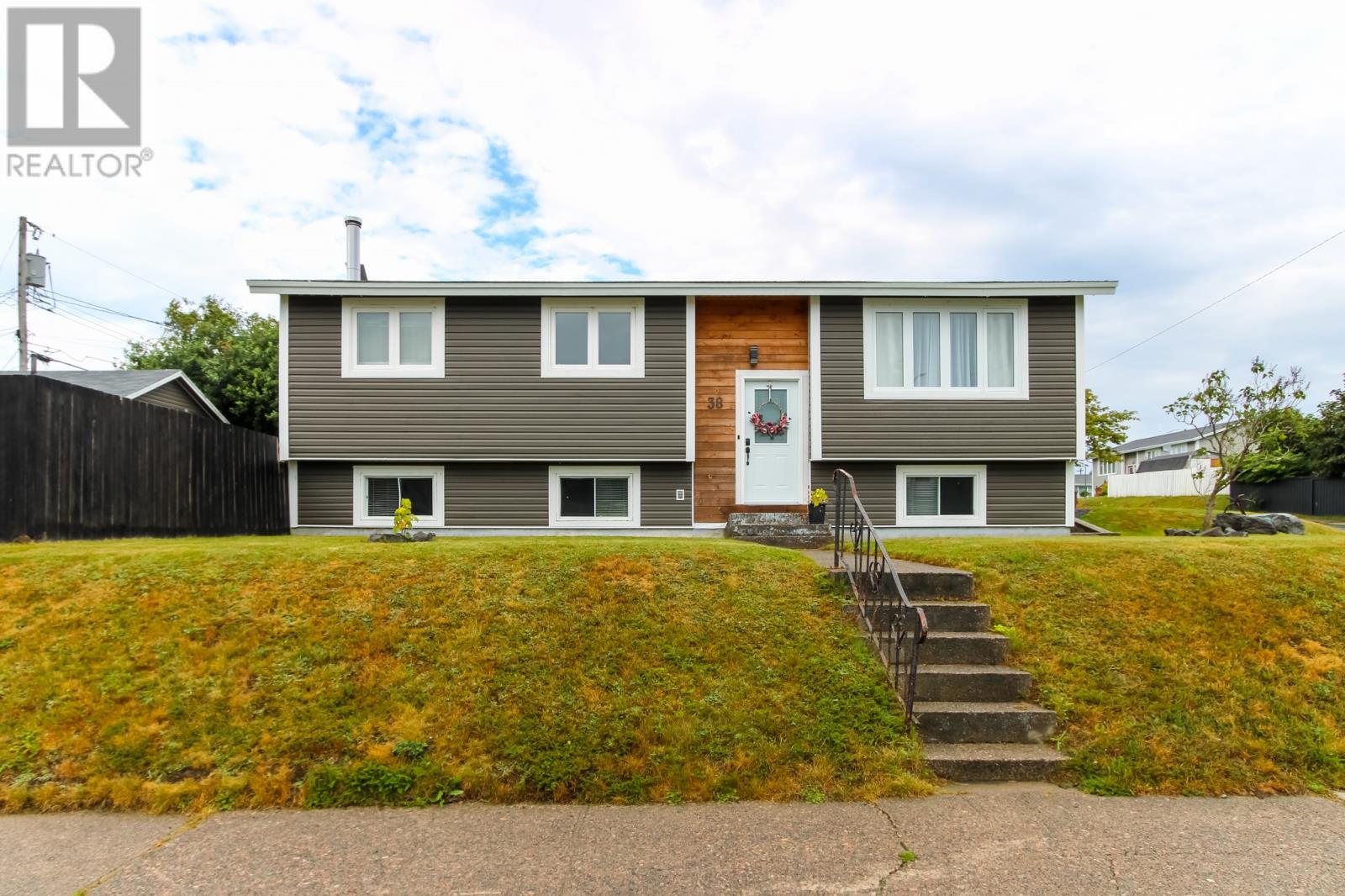 38 Keith Drive Property Photo 1