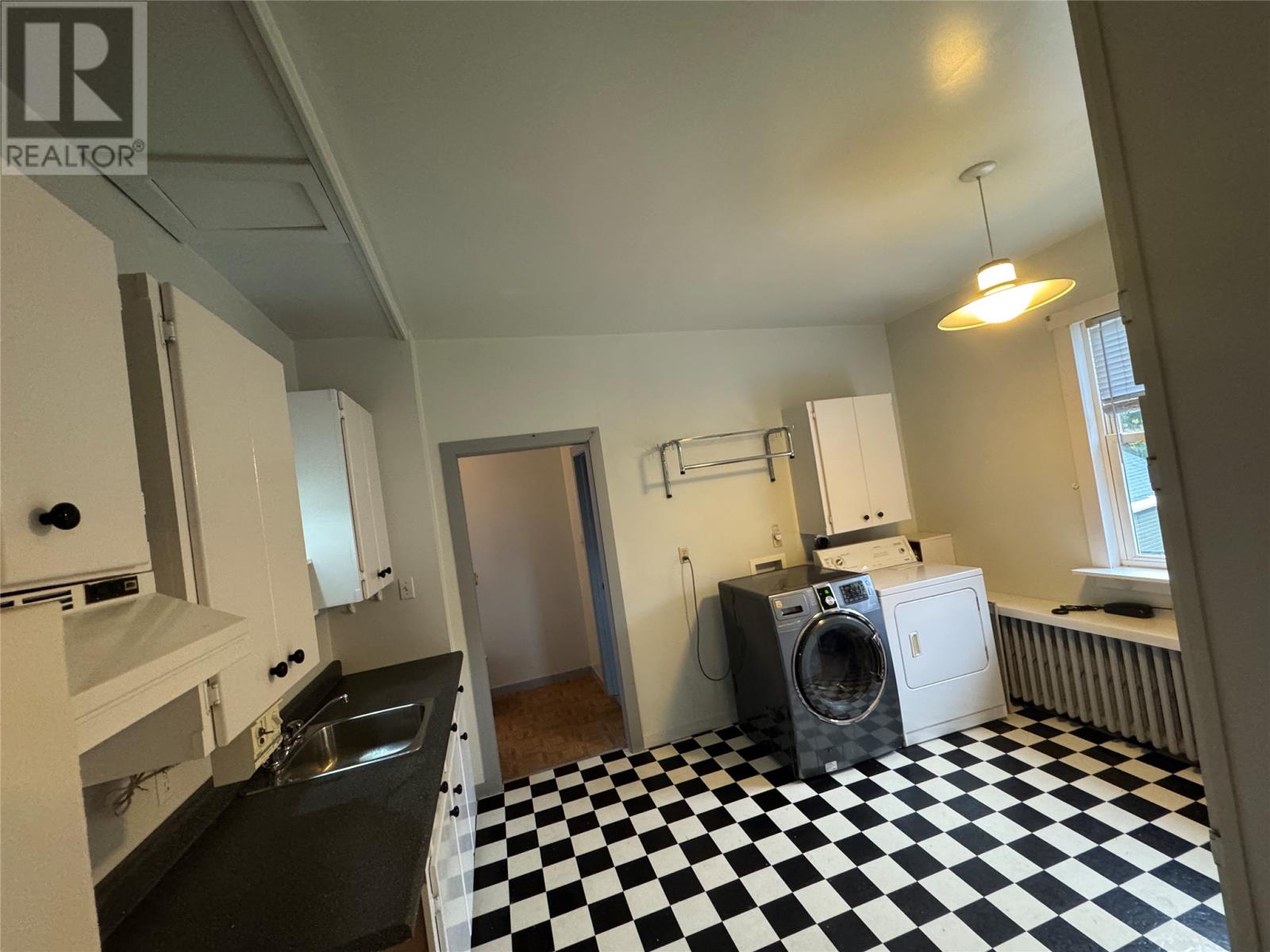 3 Concord Avenue Property Photo 32