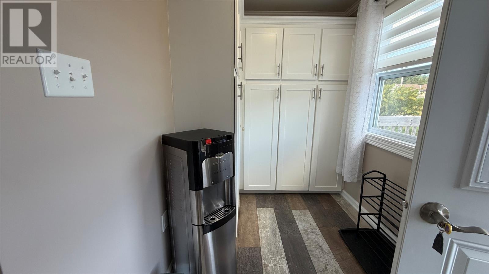100 Main (nl-381) Road Property Photo 8