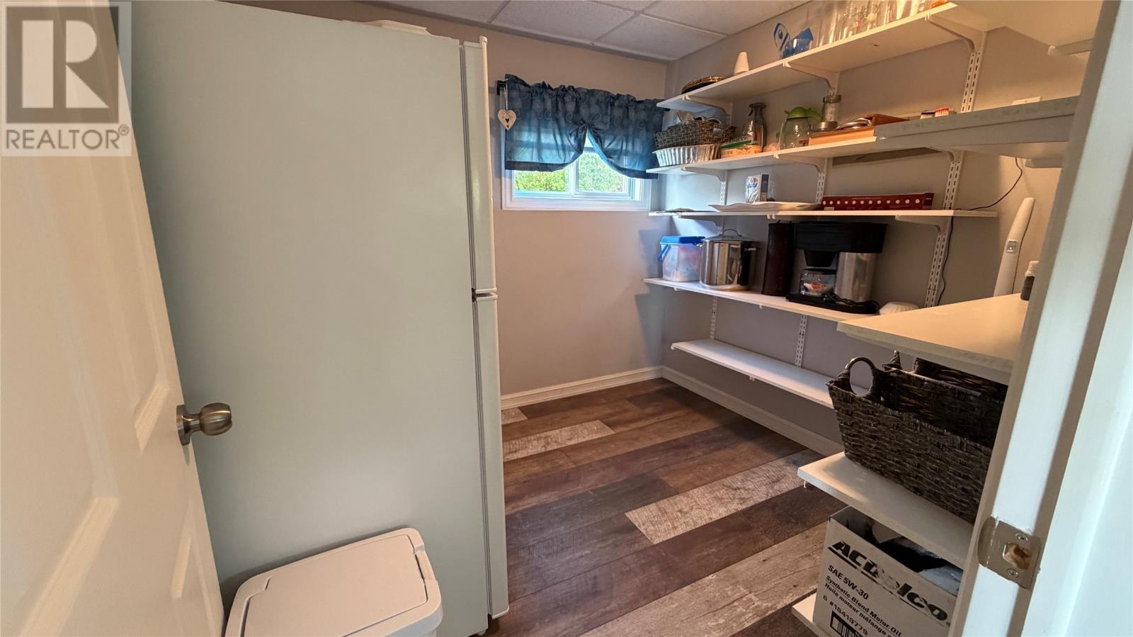 100 Main (nl-381) Road Property Photo 32