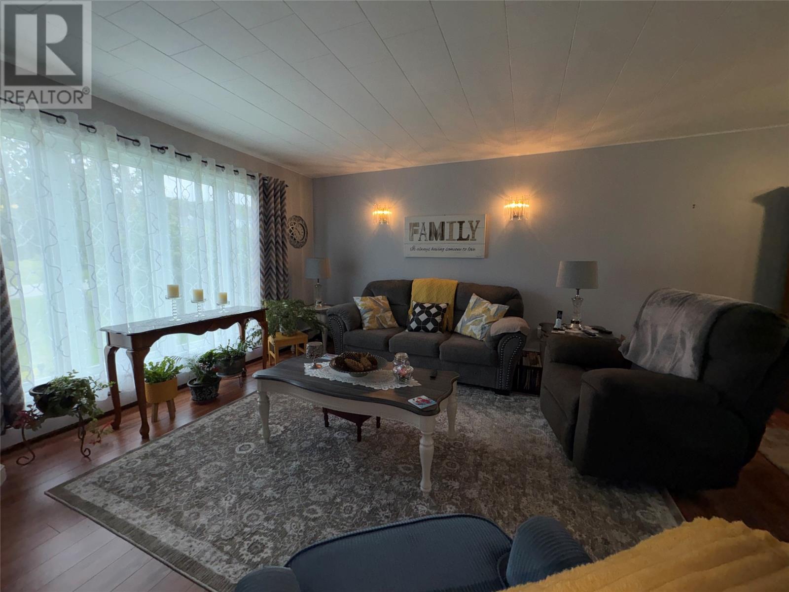 7 Bayview Road Property Photo 6