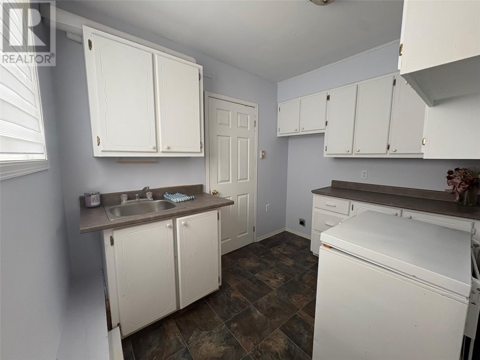 88 Petley Street Property Photo 34