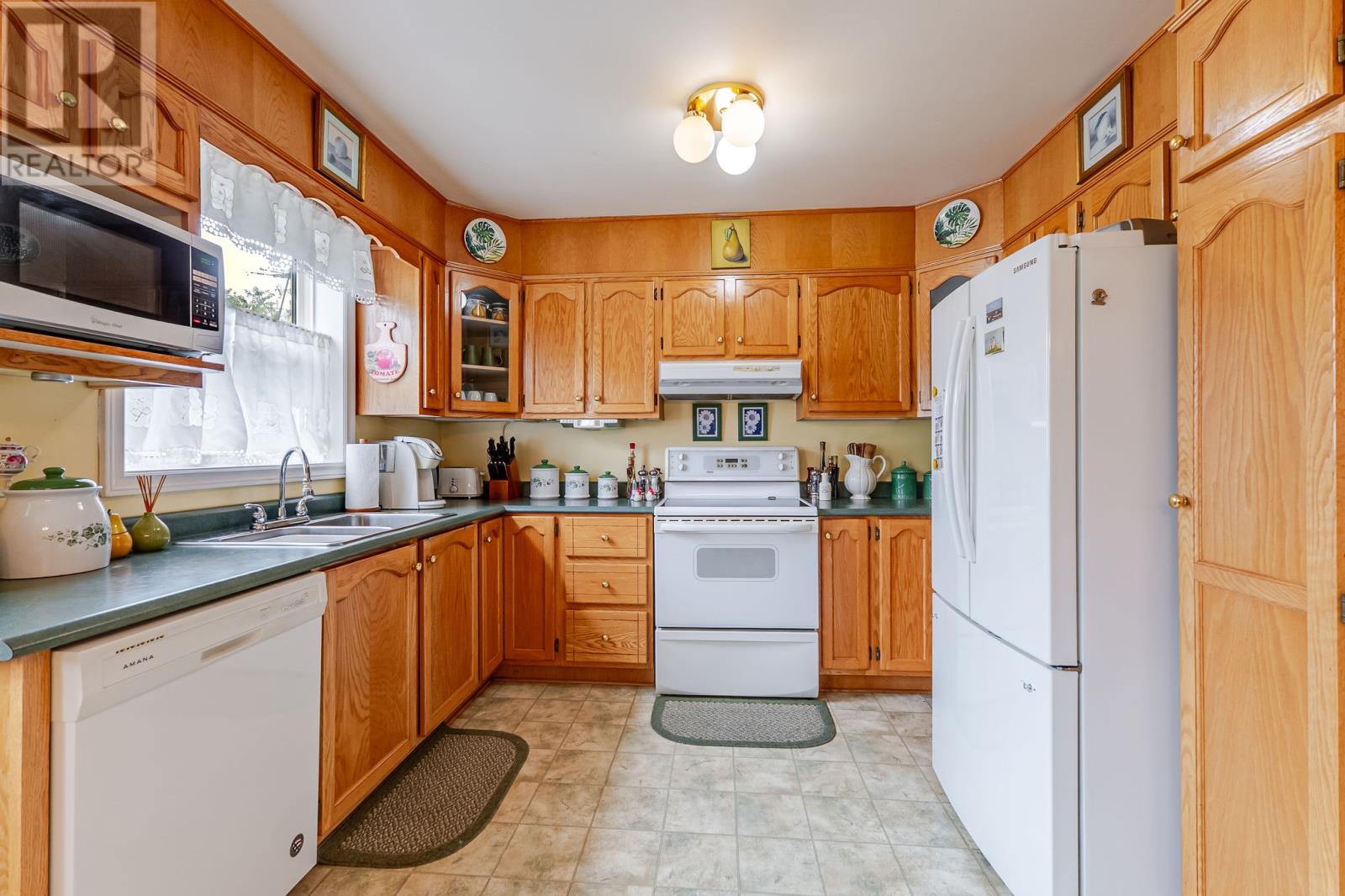 28 Sorrel Drive Property Photo 8