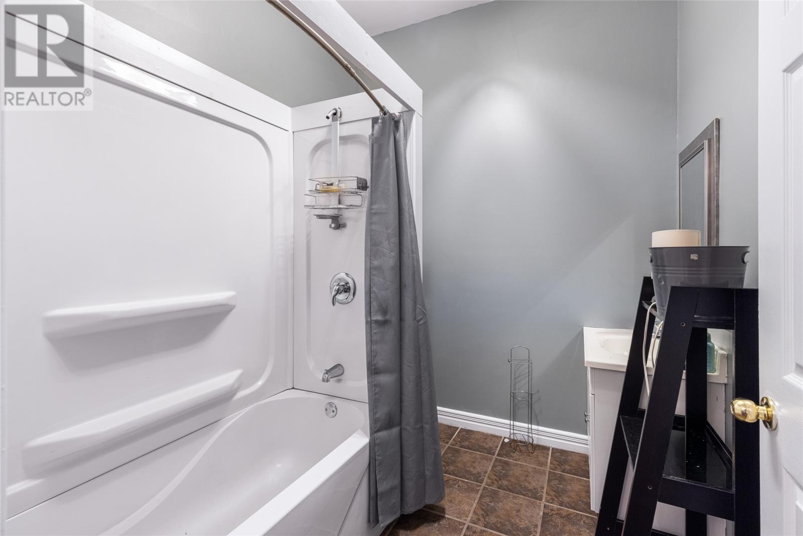 1 Brookside Road Property Photo 19