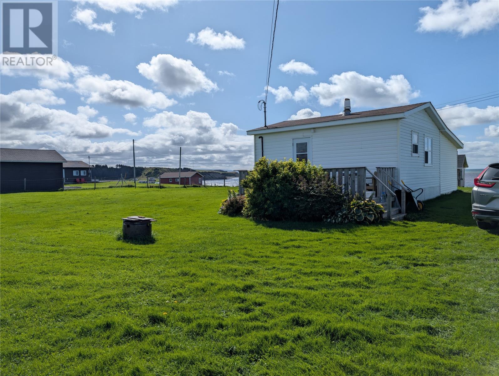 256g Church Road Photo de la propriété 1