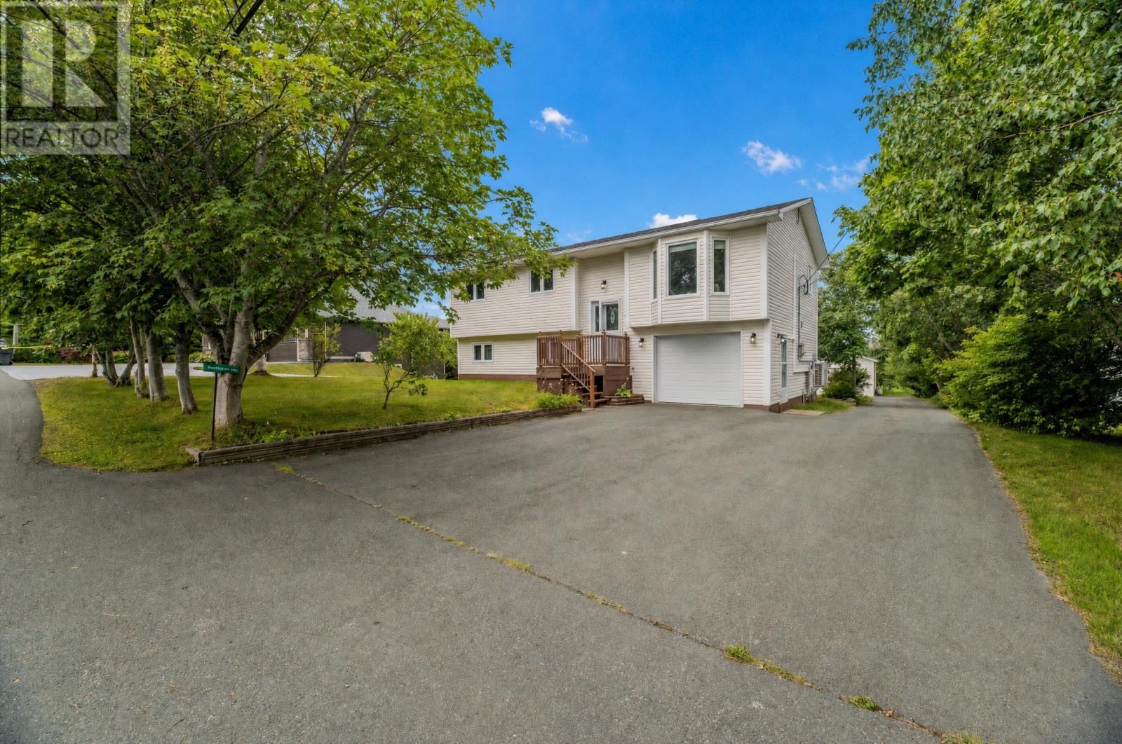 24 Middle Ridge Road Property Photo 1
